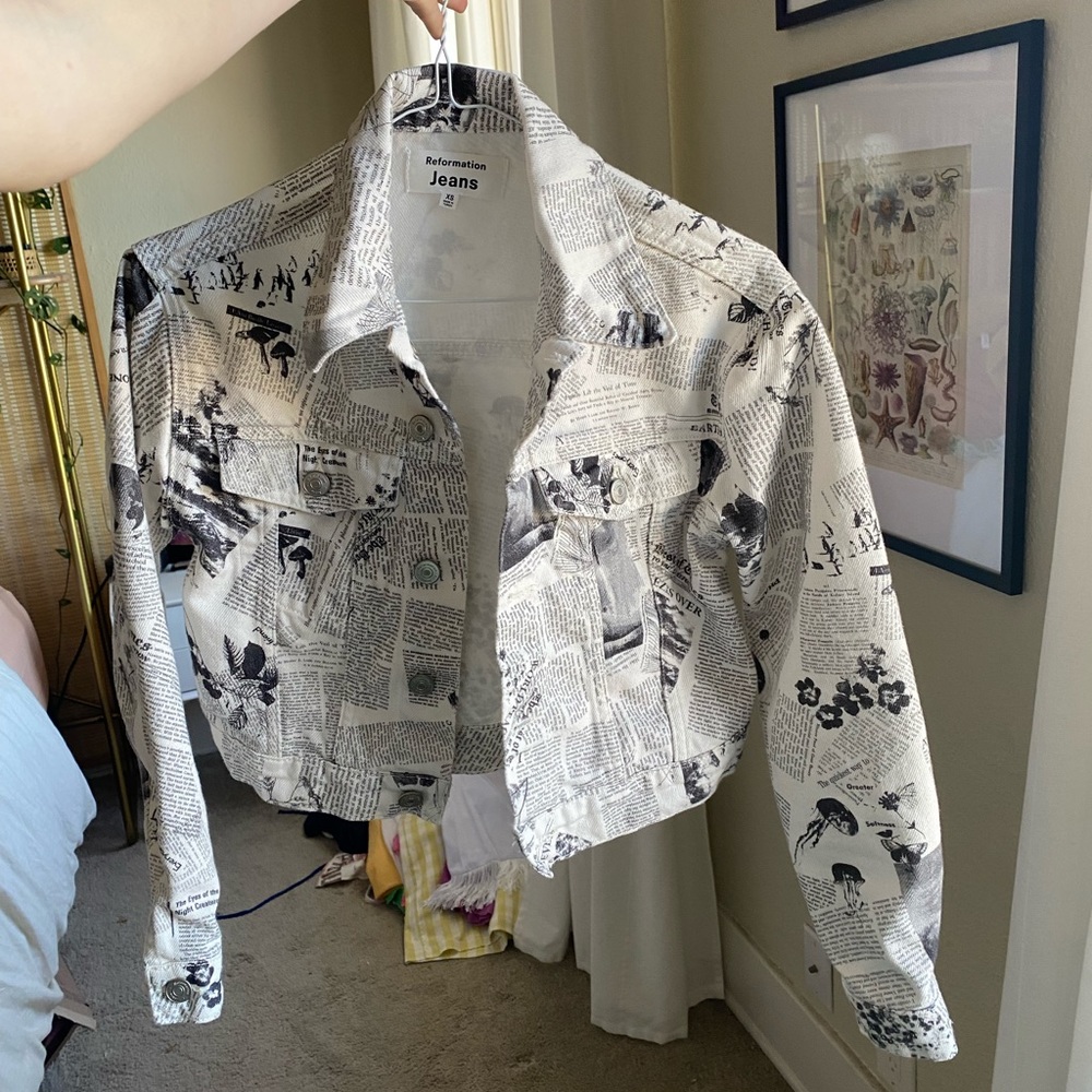 Reformation Cora Shrunken Denim Jacket in Climate — XS